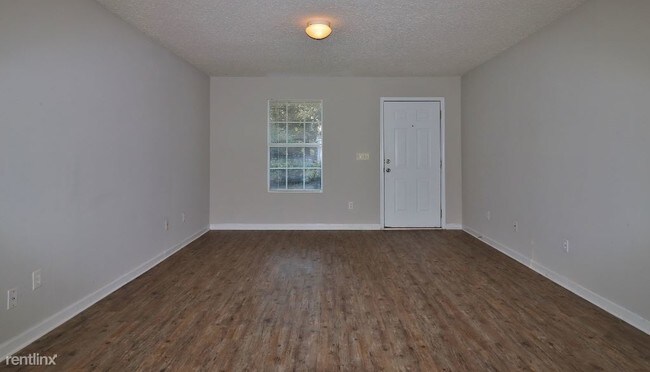 Building Photo - 3 br, 2 bath House - 8459 Hare Ave