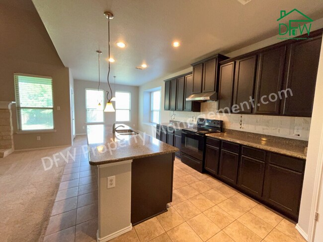 Building Photo - Spacious 4-Bedroom Home for Lease in Kelle...