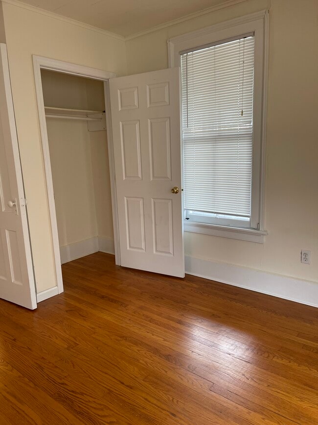 Photo - 59 Cliff St Apartments