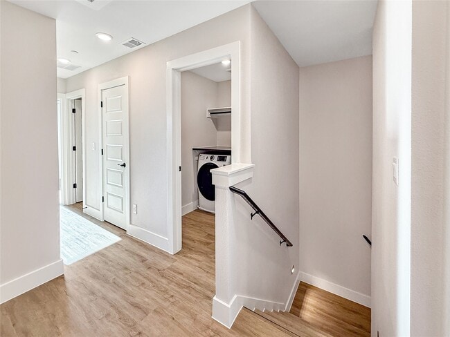 Foto del edificio - 5609 Mobeetie Lp