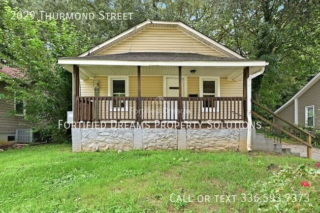Building Photo - 2029 Thurmond St