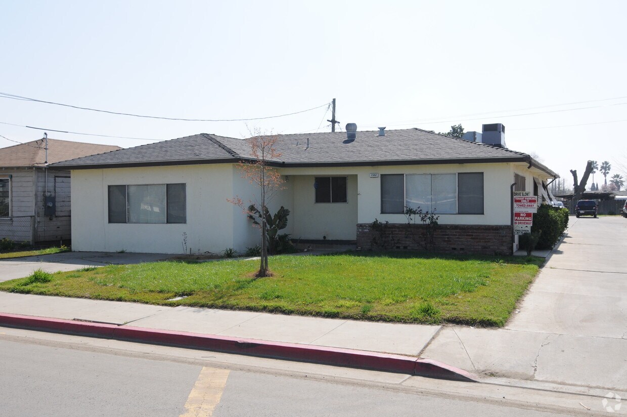 1502 Saipan Ave, Firebaugh, CA 93622 Apartments in Firebaugh, CA