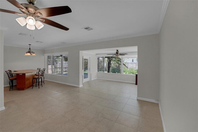 Foto del edificio - 2725 SE 5th Ct