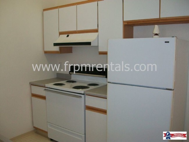 Foto del edificio - 2183 S Stephen Ave