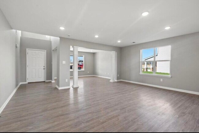 Foto del edificio - 109 Landry Ln
