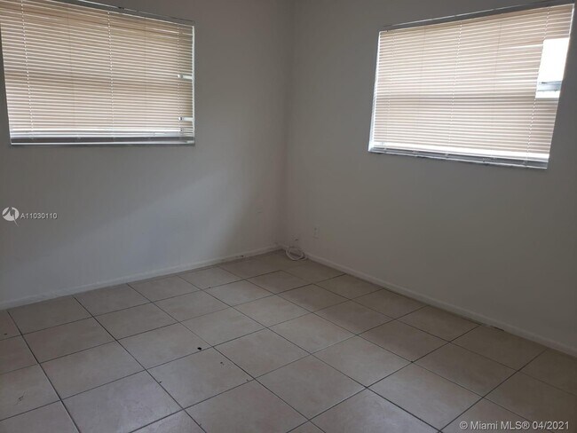 Building Photo - 4090 NW 31st Terrace