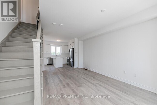 Building Photo - 57 Union Blvd