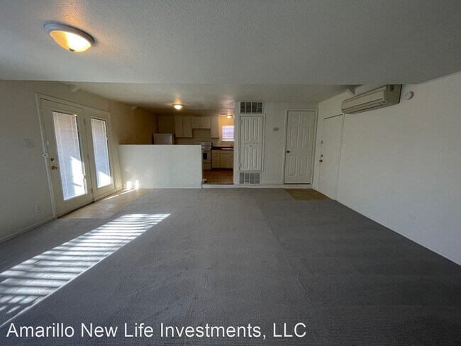 Building Photo - 1 br, 1 bath House - 2325 Bell (Back house)