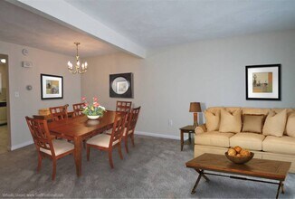 Interior Photo - Norwest Woods