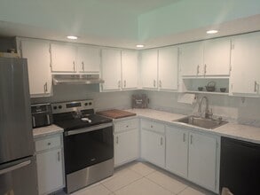 Building Photo - 8075 SW 107th Ave