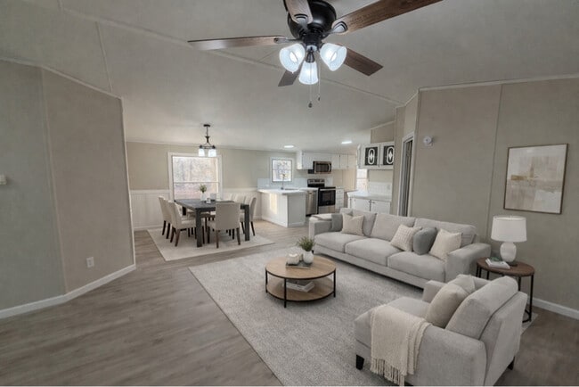 Foto del edificio - 129 Mark Ln