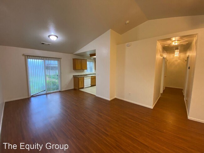 Foto del edificio - 4 br, 2 bath House - 241 White St