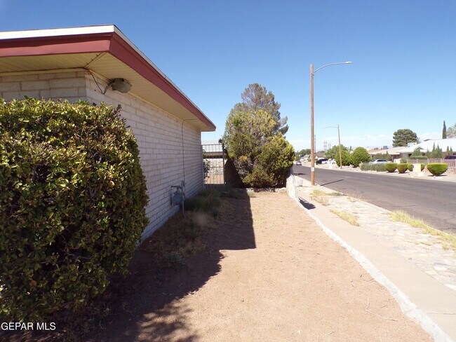 Foto del edificio - 4699 Round Rock Dr