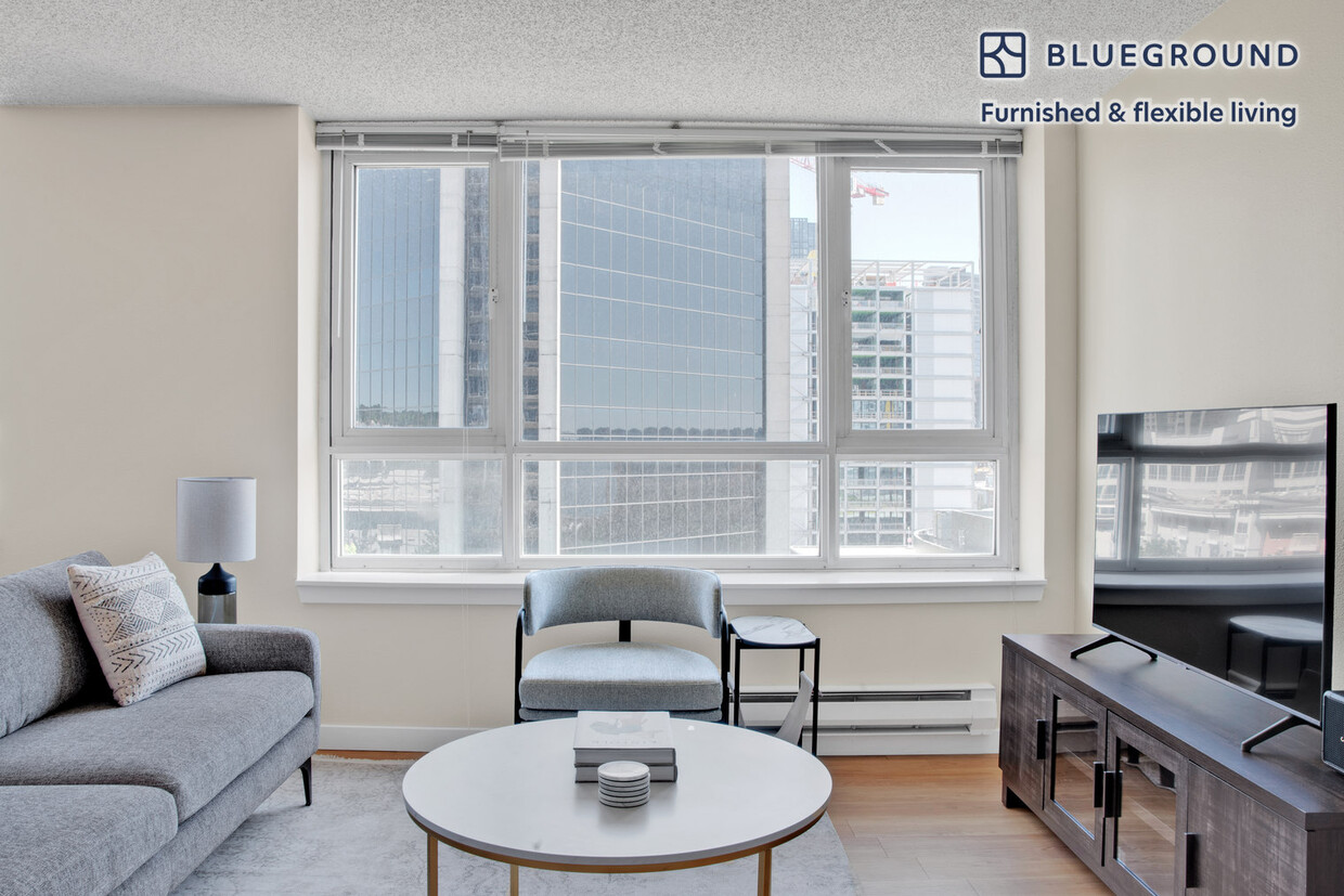 Foto principal - 2515 4th Ave