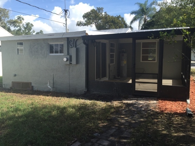 Foto del edificio - Cozy Remodeled  1 Bed/1 Bath Home in Saint...