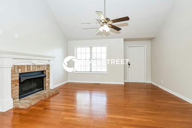Foto del edificio - 3 Bedroom Pet-Friendly Home in SMYRNA, TN with Main Street Renewal