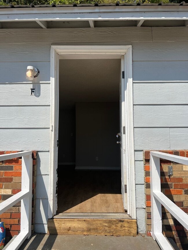 Photo - 1906 Fosters Ferry Rd Apartment