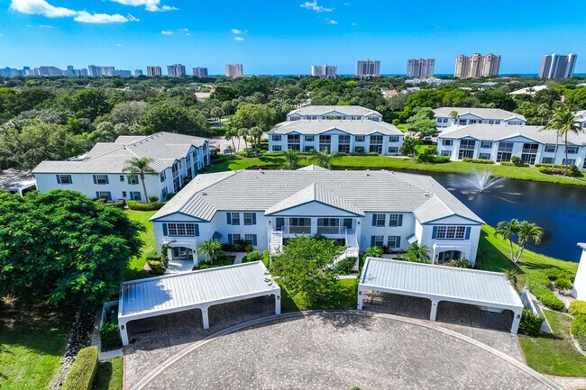 Foto del edificio - 886 Tanbark Dr