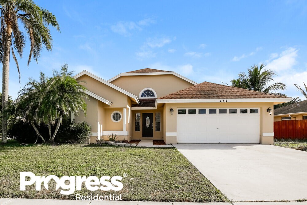113 Kings Way, Royal Palm Beach, FL 33411 House Rental in Royal Palm