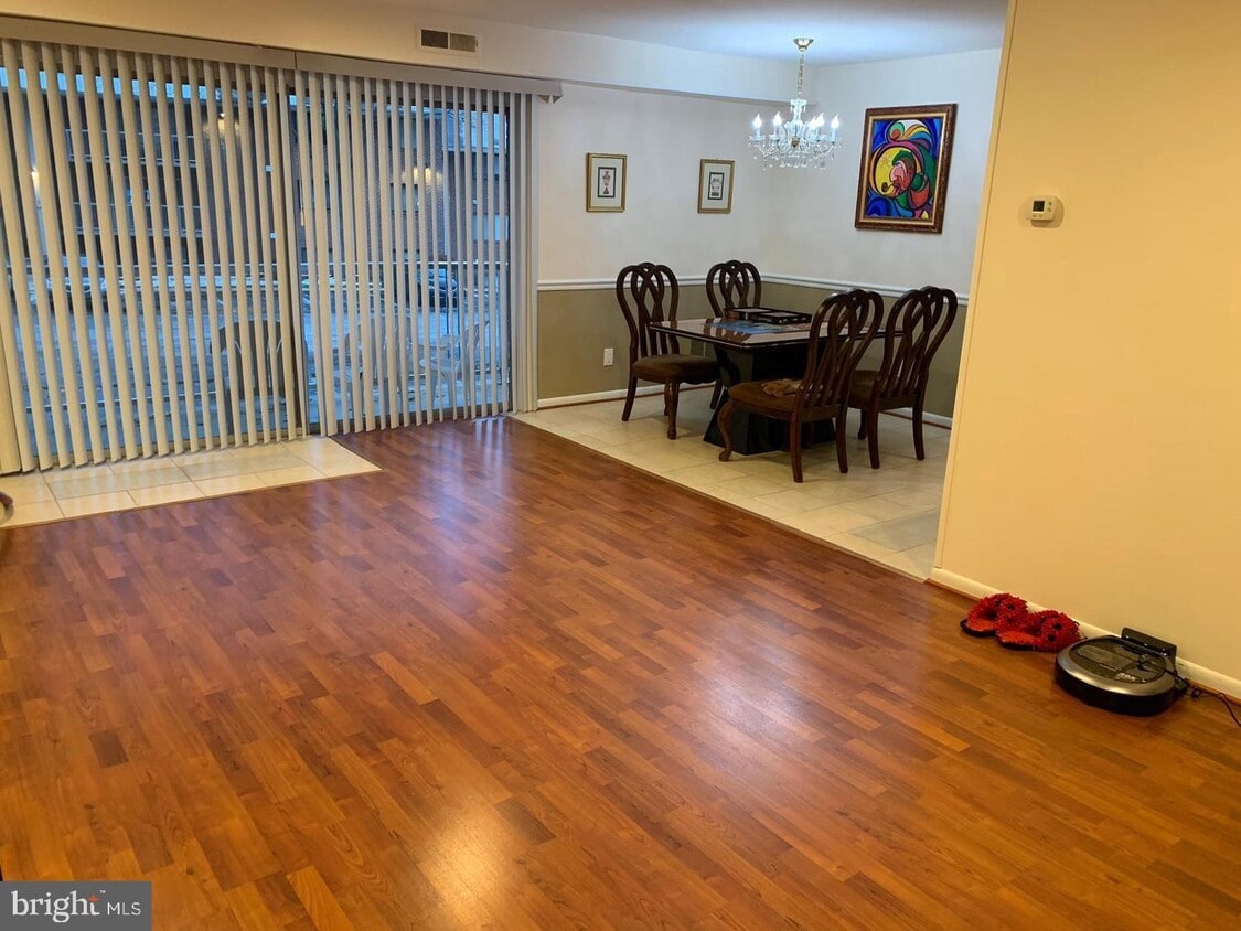 200 Cork Ln Unit 101, Reisterstown, MD 21136 Condo for Rent in