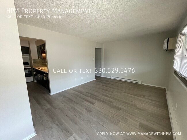 Foto del edificio - 1017 Howe Ave