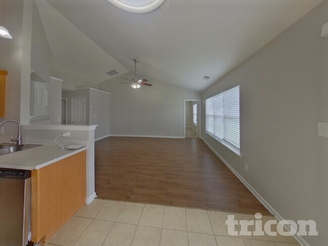 Building Photo - 2104 Gold Nugget Dr