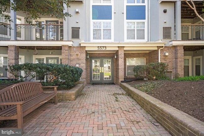 Building Photo - 5573 Seminary Rd