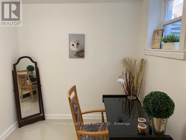 Photo du bâtiment - 155 Island Rd