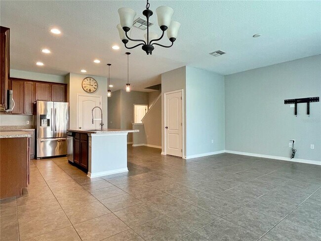 Building Photo - 2646 River Landing Dr
