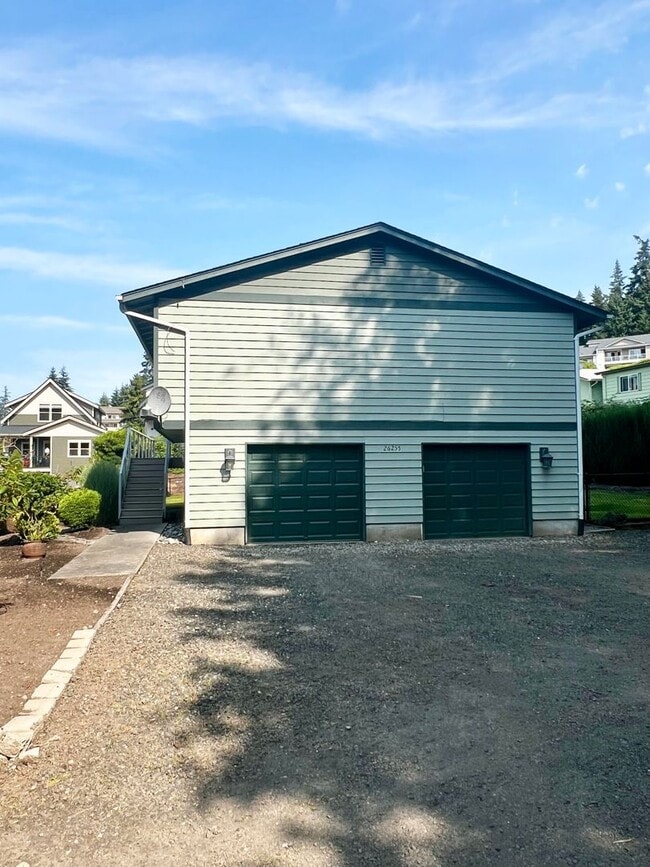 Building Photo - Great Home in Downtown Kingston