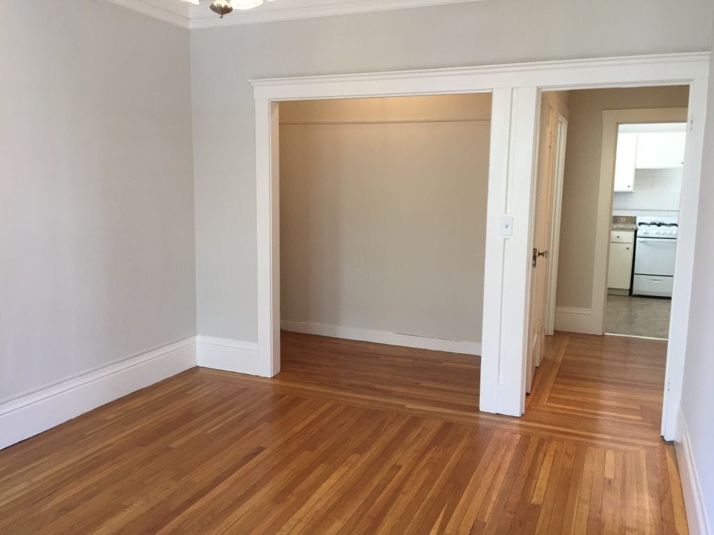 Primary Photo - Studio with Hardwood Floors