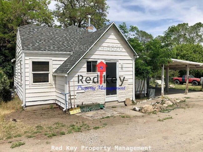 Building Photo - W Vine St. Single Family Home