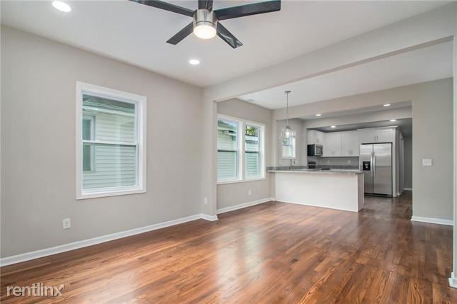 Building Photo - 3 br, 2 bath House - 807 R Gilbert Street SE