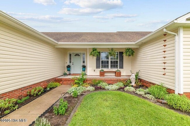 Building Photo - 912 Morganser Dr