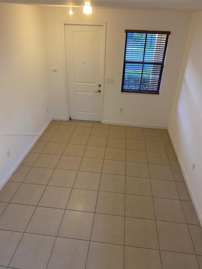 Building Photo - 15062 SW 117th Way
