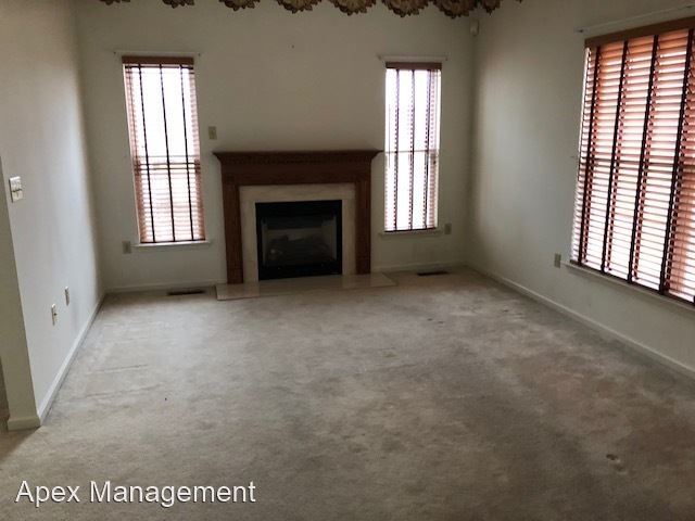 Building Photo - 4 br, 2.5 bath House - 23 Willlow Drive