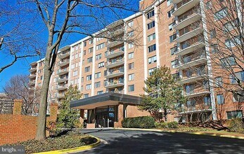 Building Photo - 3101 New Mexico Ave NW