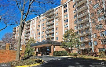 Building Photo - 3101 New Mexico Ave NW