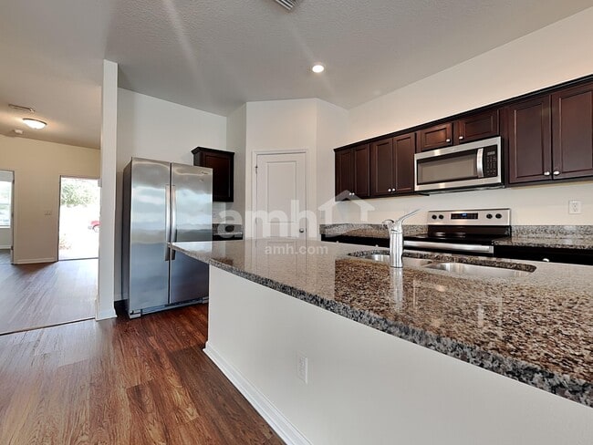 Building Photo - 11605 Pace Bend Ct