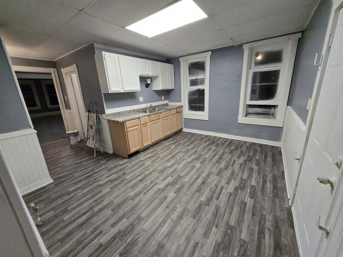 Primary Photo - 2139 N 36th St