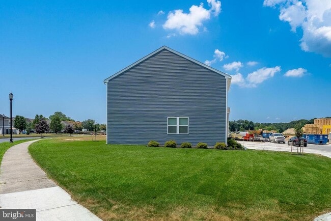 Building Photo - 1408 SUGARPLUM Ln