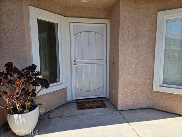 Foto del edificio - 481 Pinewood Ln