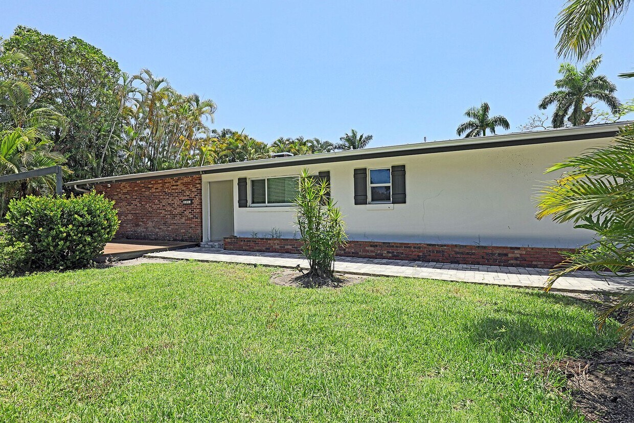 Foto principal - 1352 Shadow Ln