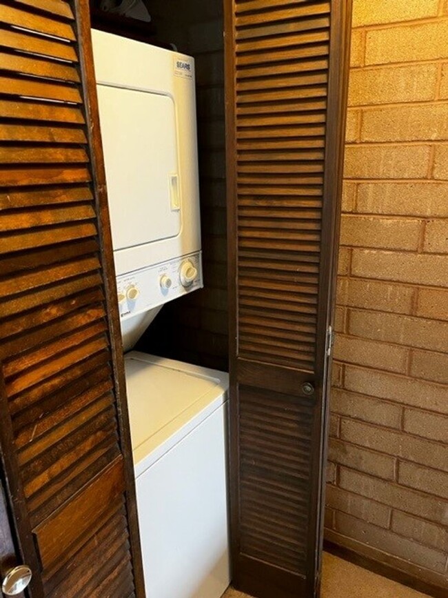 Building Photo - Winter Seasonal Rental- 771F Riverbend
