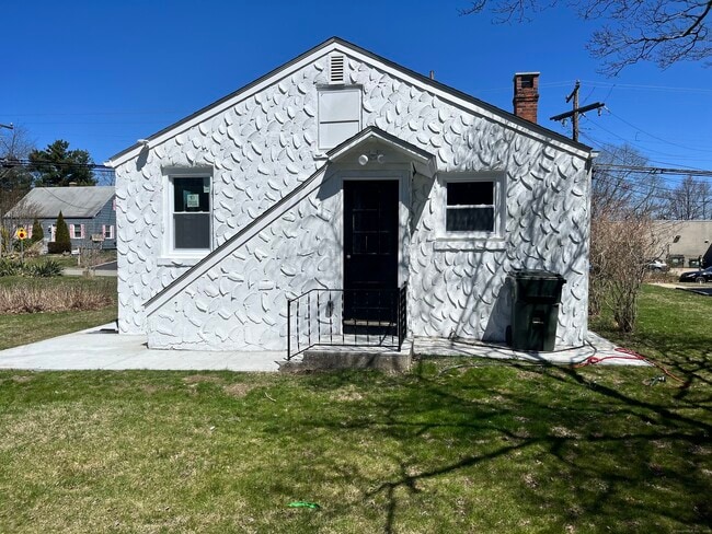 Building Photo - 540 Vauxhall St