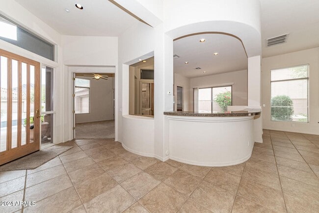 Building Photo - 11473 E Blanche Dr