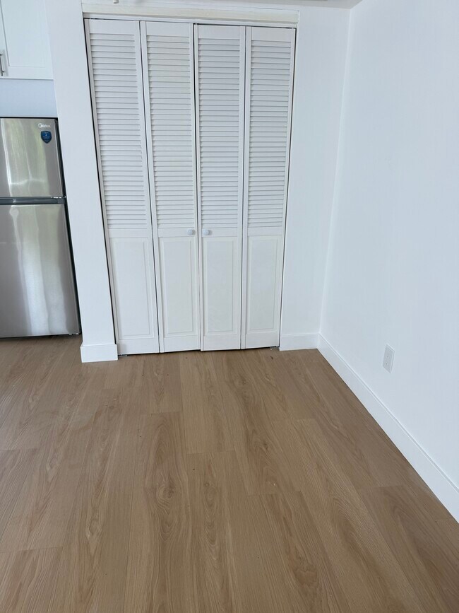 Foto del edificio - 2028 7th Ave