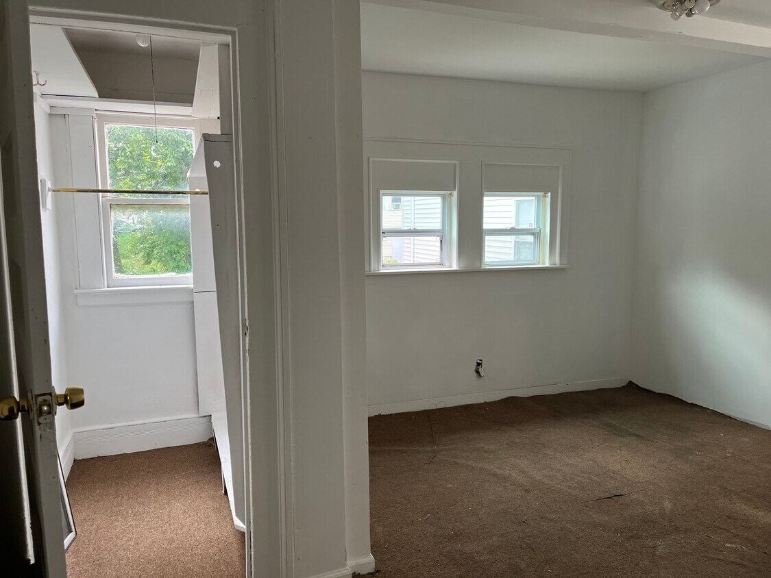 76 Cutler St, Newark, NJ 07104 House Rental in Newark, NJ