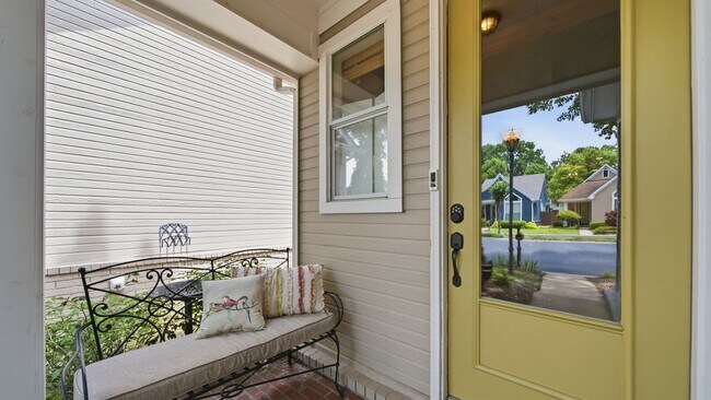 Foto del edificio - 1164 Misty Isle Dr