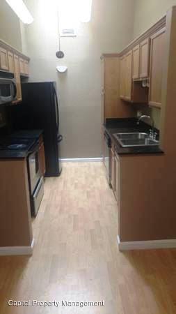 Foto del edificio - 7110 Stella Ln